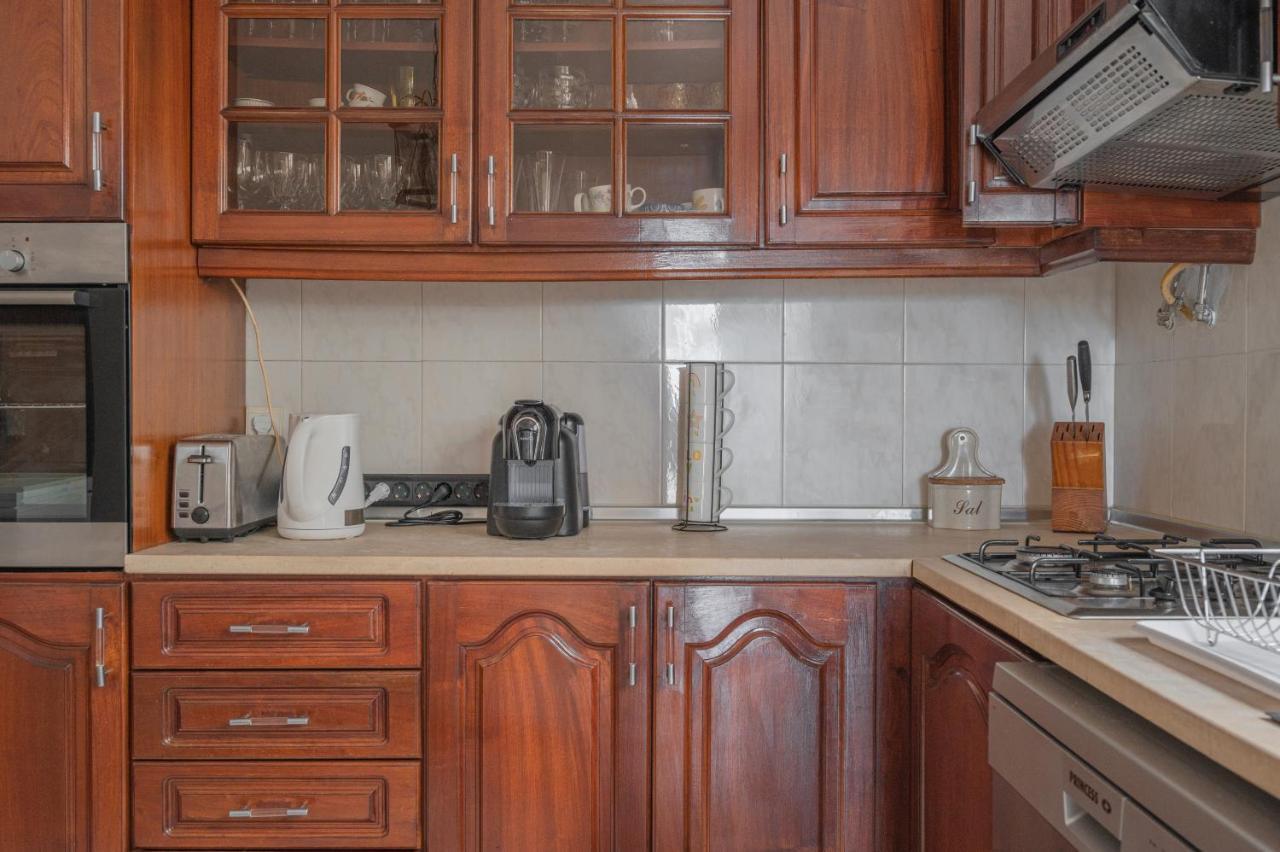Villa Familia Dehoux Camacha  Ngoại thất bức ảnh