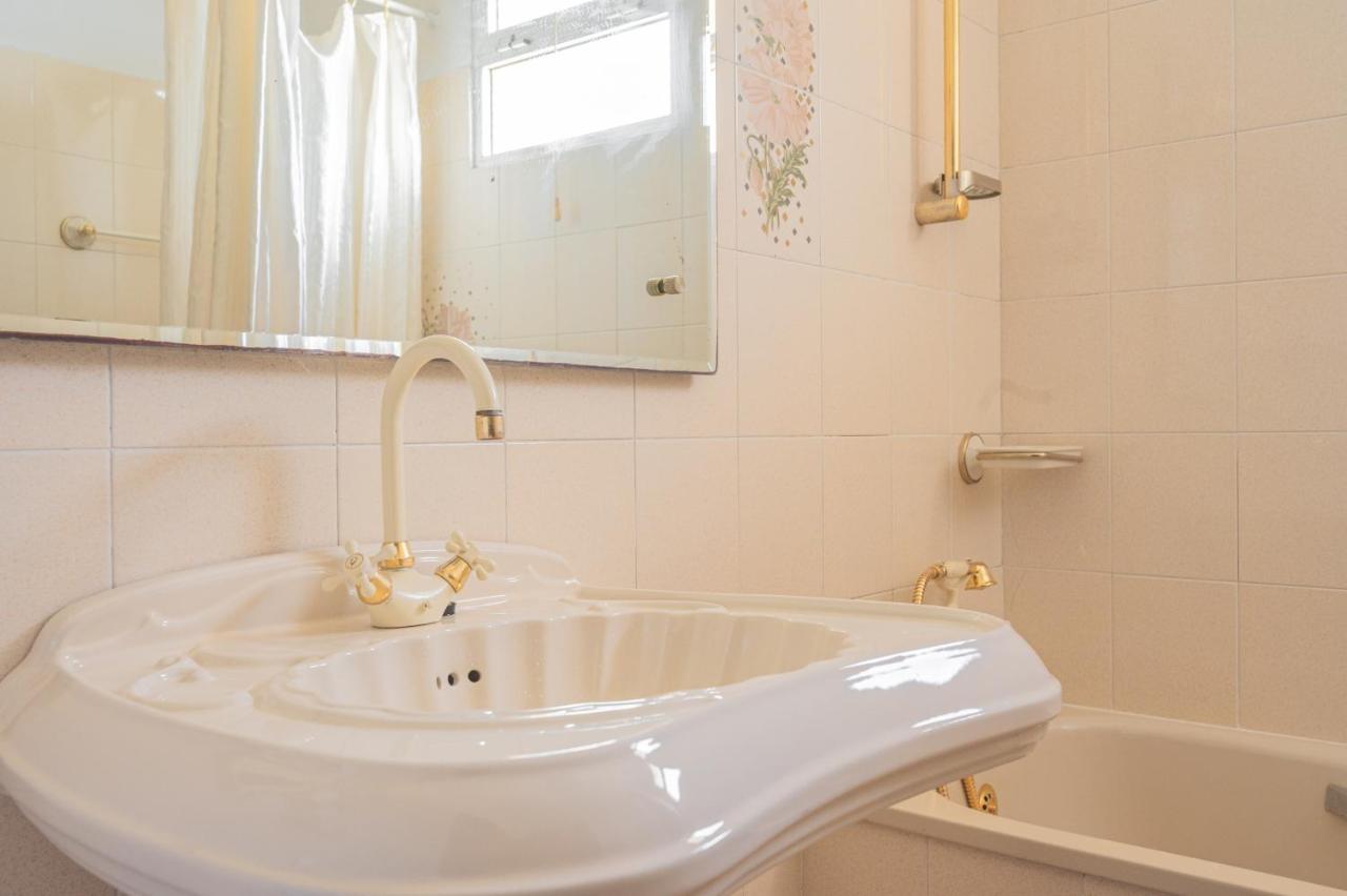 Villa Familia Dehoux Camacha  Ngoại thất bức ảnh