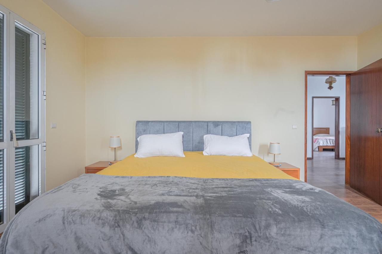 Villa Familia Dehoux Camacha  Ngoại thất bức ảnh