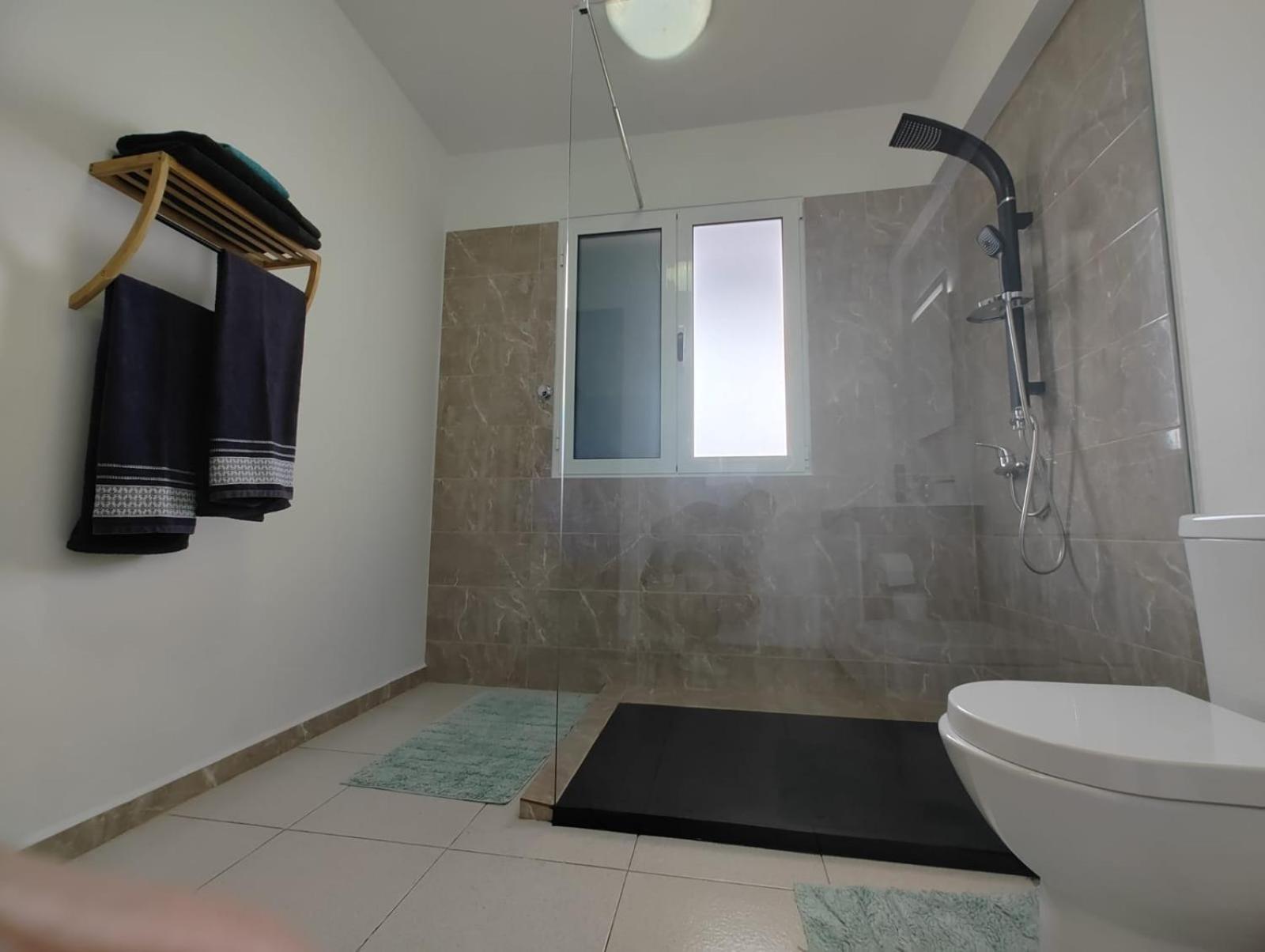 Villa Familia Dehoux Camacha  Ngoại thất bức ảnh
