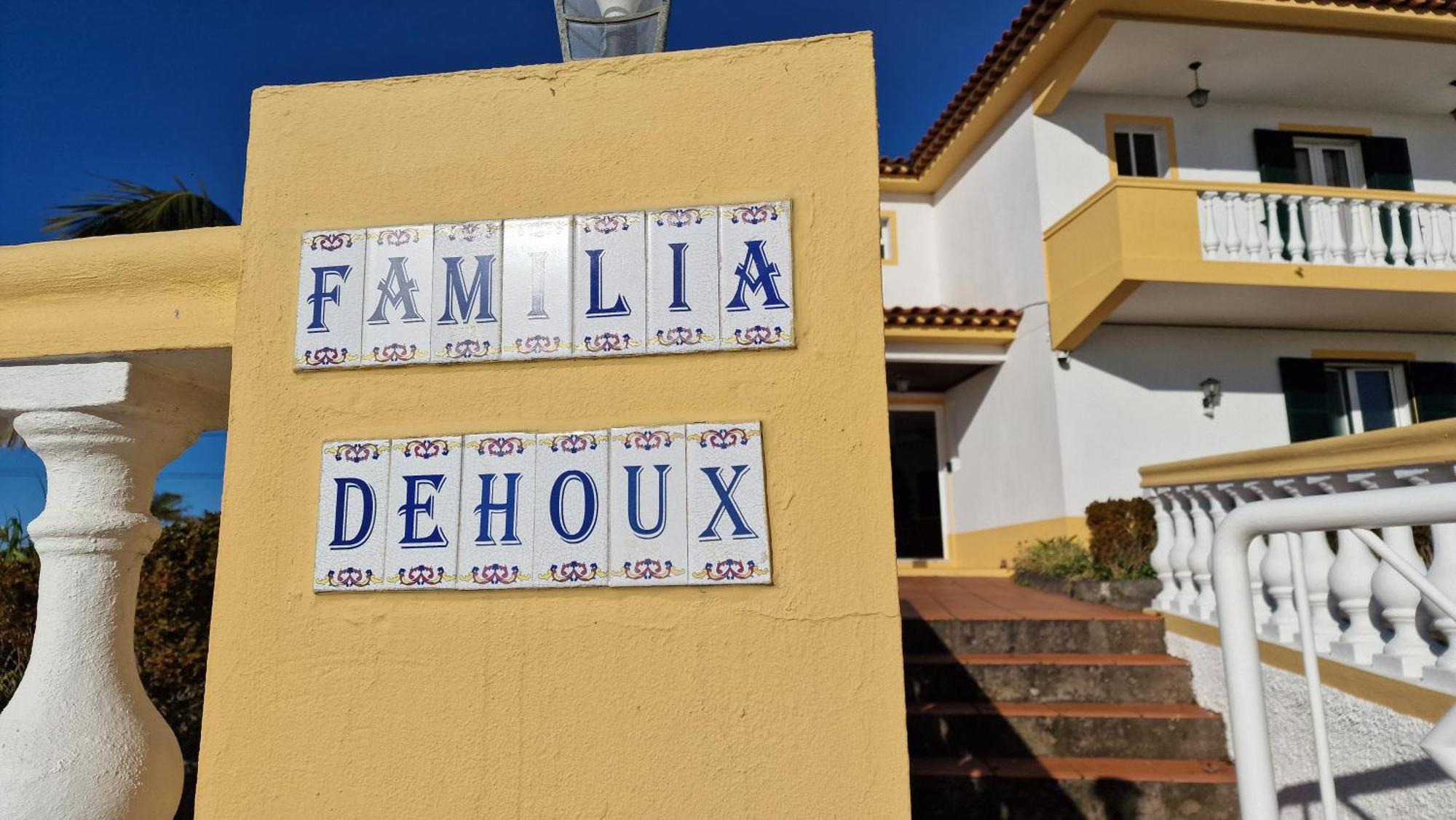 Villa Familia Dehoux Camacha  Ngoại thất bức ảnh