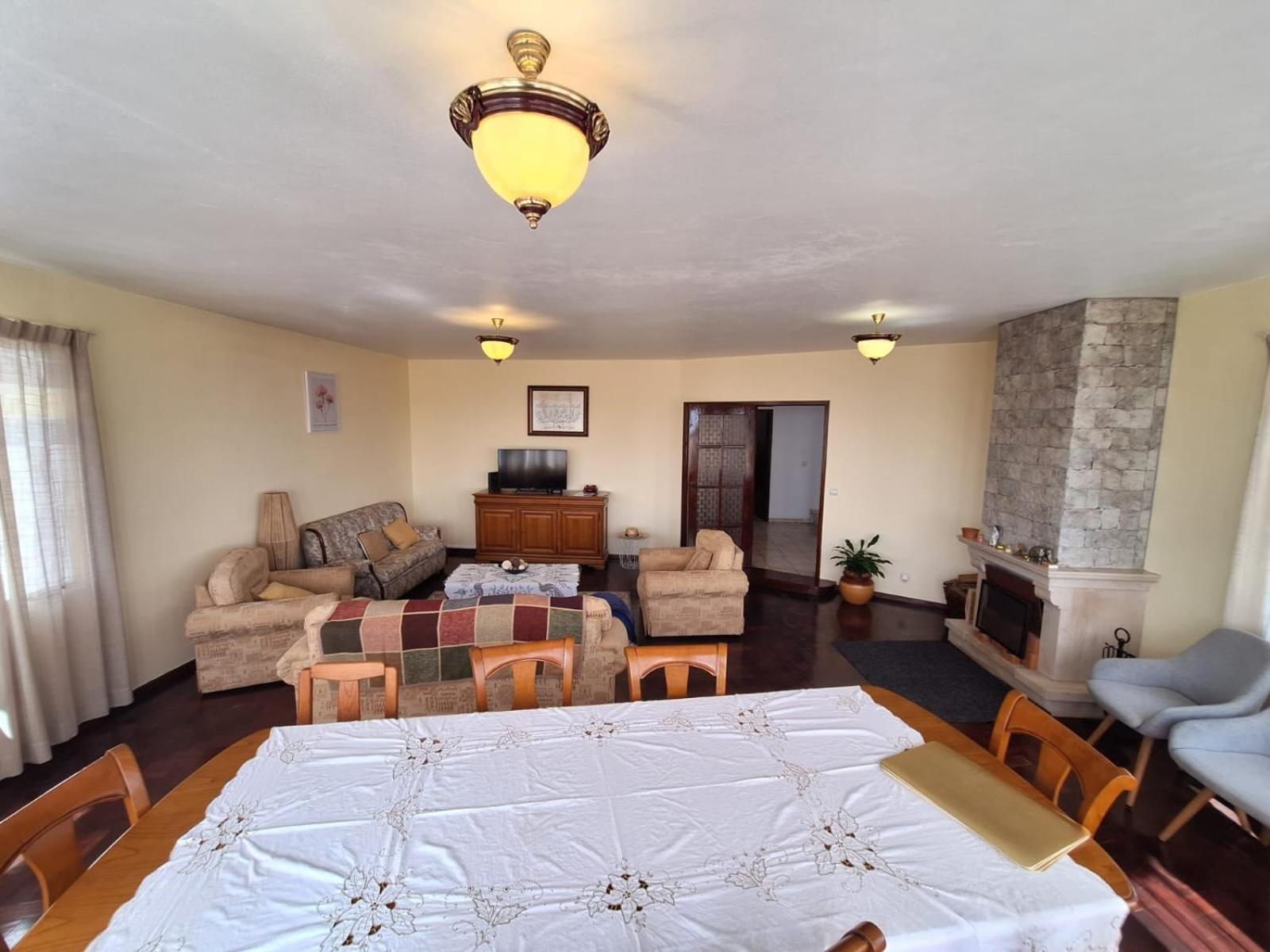 Villa Familia Dehoux Camacha  Ngoại thất bức ảnh