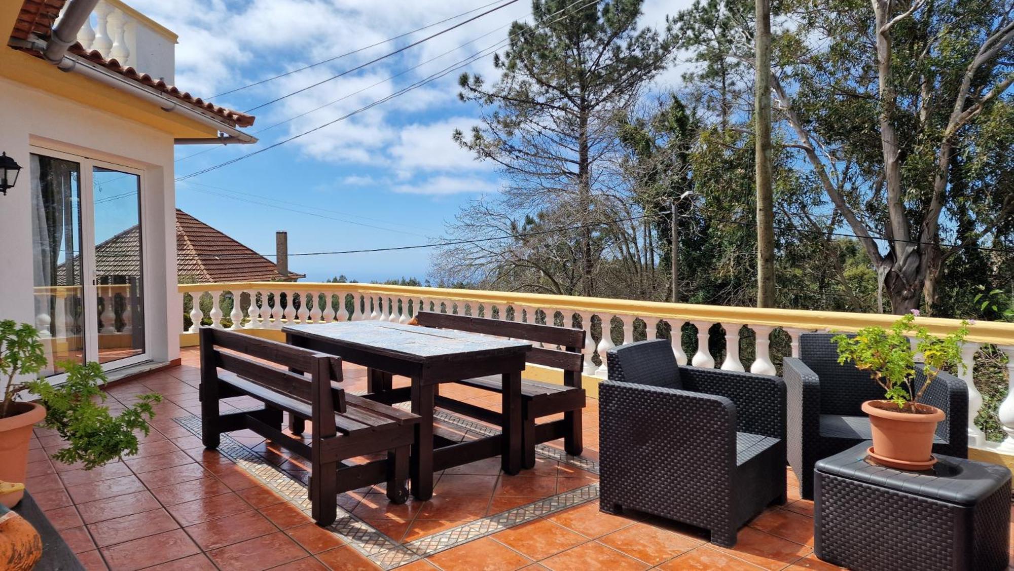 Villa Familia Dehoux Camacha  Ngoại thất bức ảnh